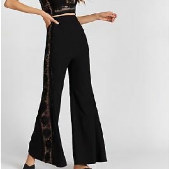 Free People Bella 2 Piece Set - Picture 2 of 5